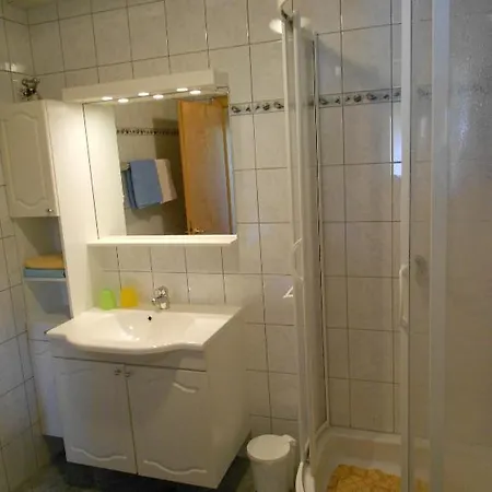 豪斯特尔纳酒店 公寓 奥布施泰希